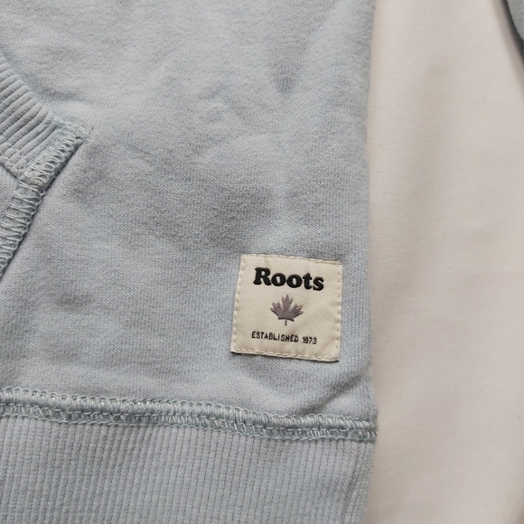 Vintage Baby Blue Roots Canada Hoodie - Picture 4 of 4